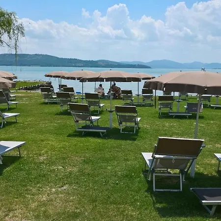 Poloturisticoumbria Apt Lago Trasimeno 特拉西梅诺湖畔帕西尼亚诺