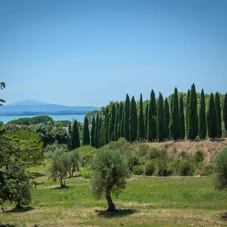 公寓 Poloturisticoumbria Apt Lago Trasimeno